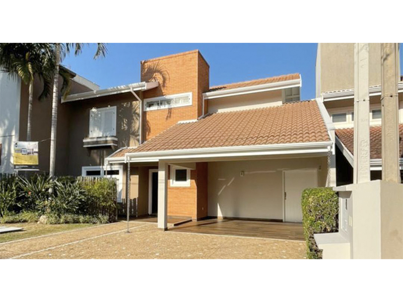 Reforma Completa de Sobrado no Condomínio Vila Romana, em Indaiatuba/SP. Com 390 m² construídos e 400 m² de terreno. Modernização do imóvel e gestão completa. Modificações na marcenaria, revestimentos, iluminação e pintura. 