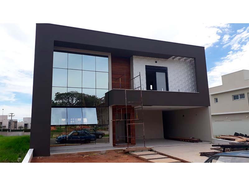 Sobrado no Residencial Duas Marias (D02), em Indaiatuba/SP. Com 295 m² construídos e 360 m² de terreno. quatro suítes sendo uma com closet, escritório, lavanderia e área social integrada, com sala de estar, jantar, cozinha e gourmet. 